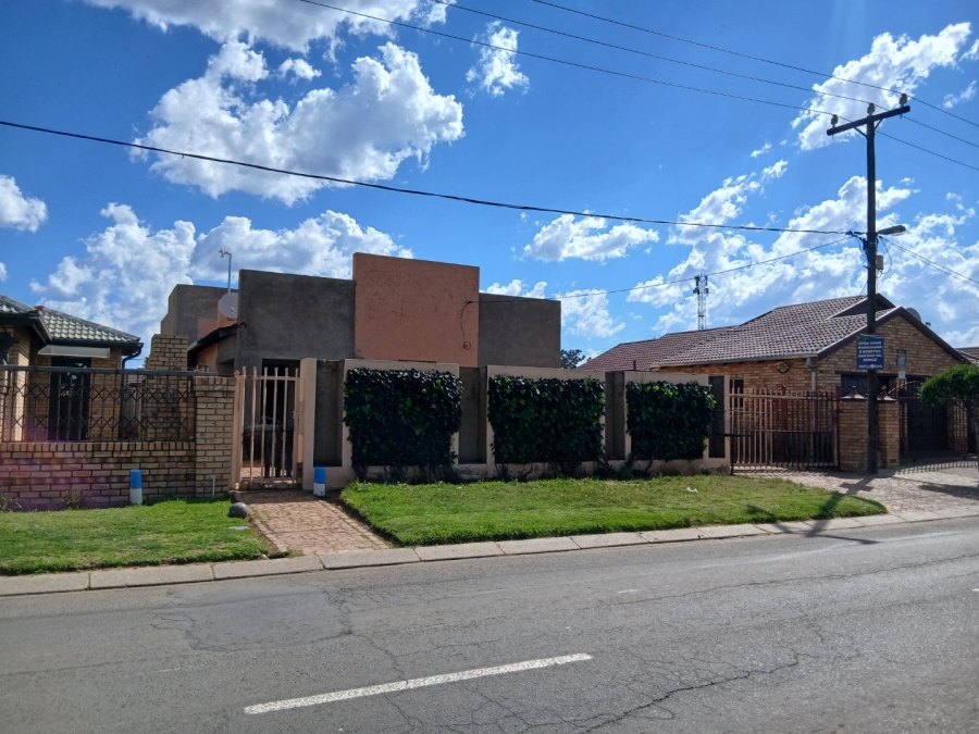 2 Bedroom Property for Sale in Grasslands Free State